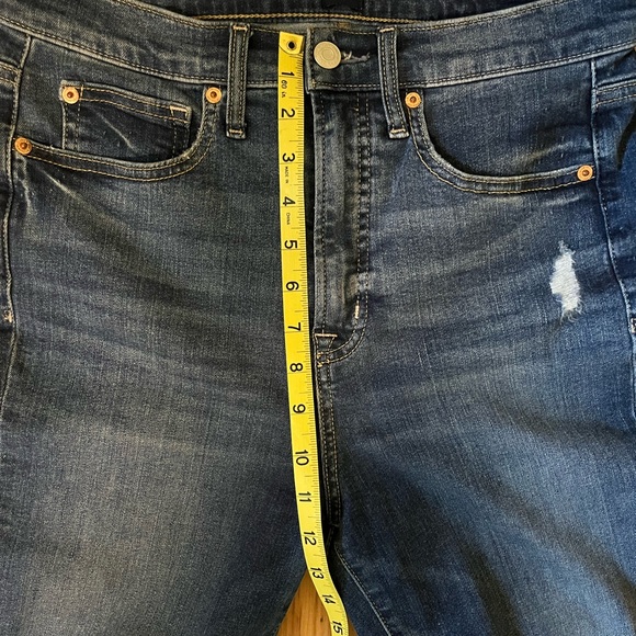 Gap Sky High Rise Distressed True Skinny Jeans with Secret Smoothing Pockets - Picture 3 of 4